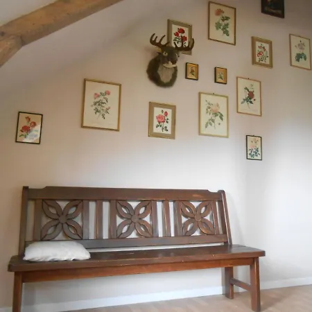 Les Succulentes Bed and Breakfast Englancourt